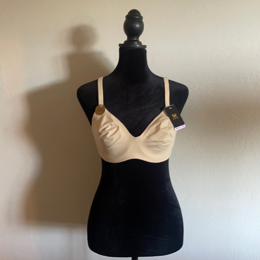 Wacoal-america hidden underwire bra, size 32D NWT